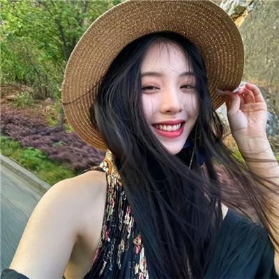 黎明时分的年轻人们